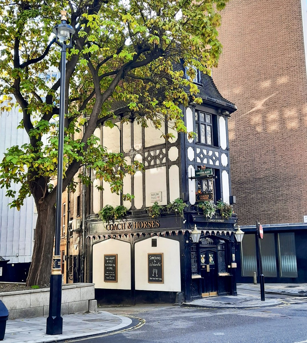 Living London History | Jack Chesher tweet media