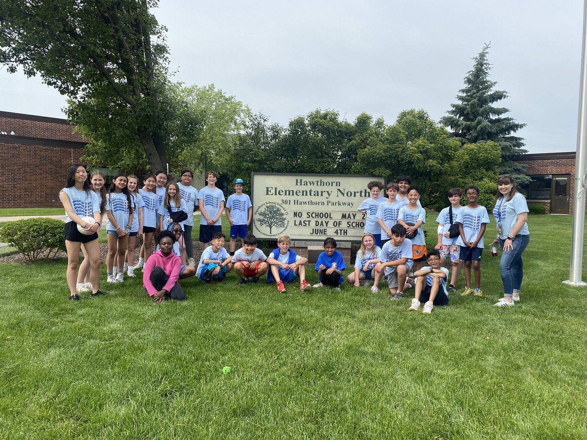 MsPetersen5th's tweet photo. We had a great year in 5th Grade! Wishing my students the best of luck in Middle School! Have a great Summer! ☀️🦅💙💛 @ElemNorthD73 https://t.co/DL25MGFaJm