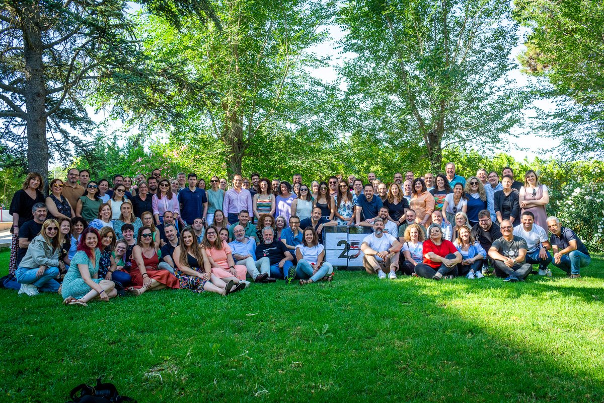 "Un encuentro en imágenes"

XXV Encuentro Anual de la <a href="/funddonbosco/">✳️ Fundación Don Bosco</a>

#25añosTransformandoVidas #25añosConstruyendoFuturo