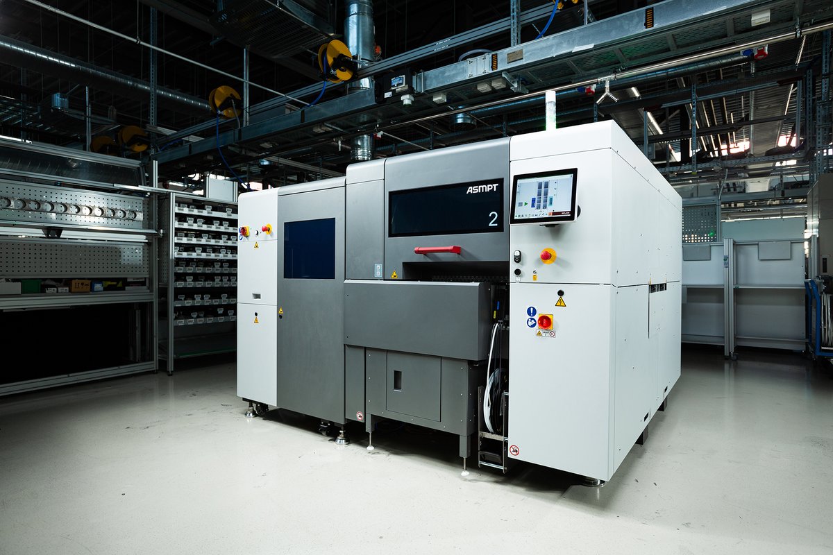 Leave your competitors behind with a placement machine that can do both #SMT and die processing for #AdvancedPackaging
SIPLACE CA2 - it works!
👉smt.asmpt.com/en/products/pl…
#SiP #wafer #SMD #ASMPT