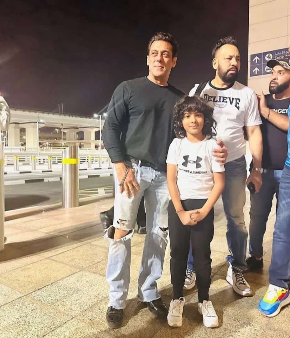 Freak4Salman's tweet photo. Bhai #SalmanKhan 💥🔥🔥 #Sikandar https://t.co/3Pxb1REdBq