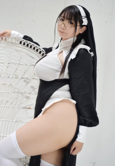 むっちりシスター10枚目😊
いつも汗ばんでいるせいか村の子供達よりも蚊に刺されやすいシスター❤

※ツイッチのサブスクお礼開始してます
今年1回でもサブスクしたけどまだメール来てないよー
という方はお手数ですがツイッチにDMください! 