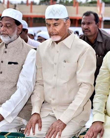 unmutemohit's tweet photo. 🚨🚨Two Alliance Partners of BJP on which Modi and his Chair depends!!

Tough time coming for Bhakts!!🤣🤣 https://t.co/MDoZlzd3A5