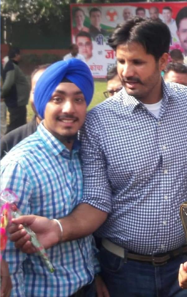 Gurpree44644893's tweet photo. Congratulations @RajaBrar_INC
#Ludhiana Mp .
Dil Da Raja hae..
Punjab King..😍🧿💫🙏
#MPpunjab #Rajawarring #Pardhan #Punjab_Election #Punjab #King #Sher #Warring https://t.co/1df4s36hYZ
