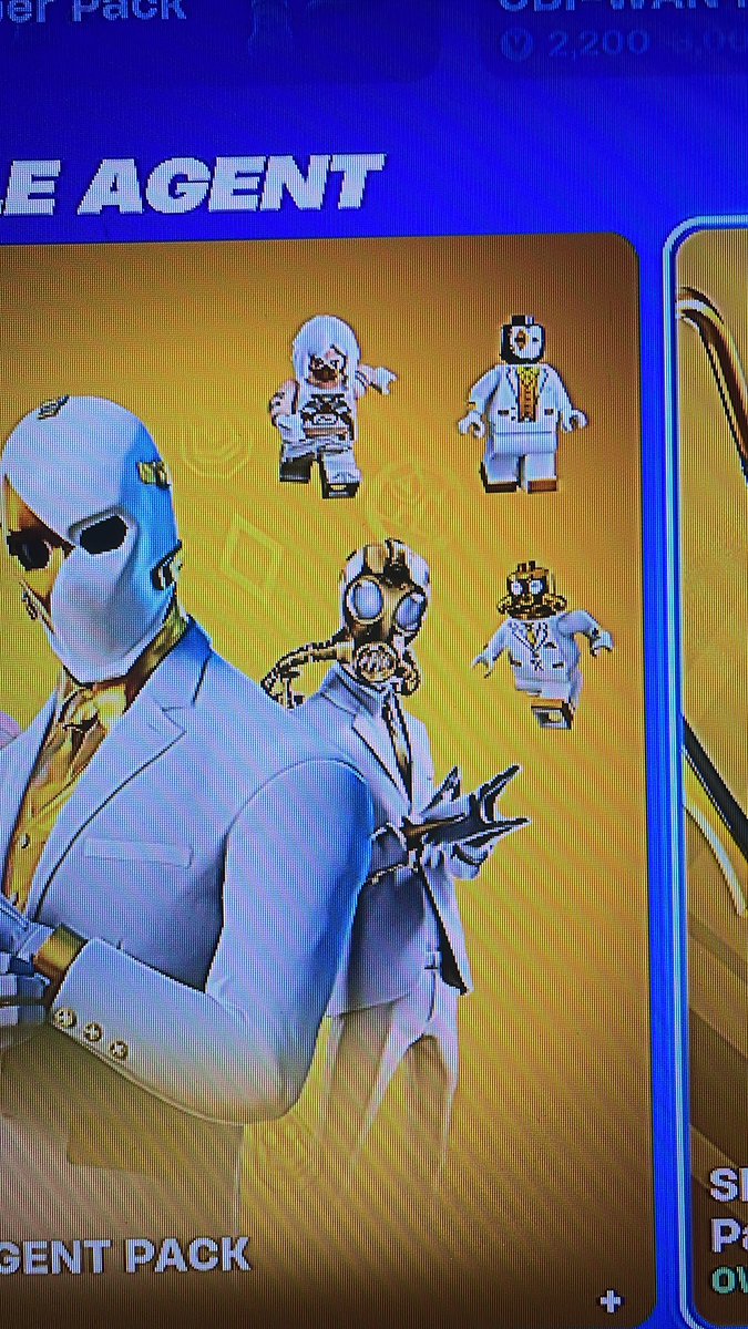 Kelly2Gun's tweet photo. @firemonkey there is a currently a mishap with the double agent pack showing that the Lego styles have alternate appearances https://t.co/2G0oxybew8