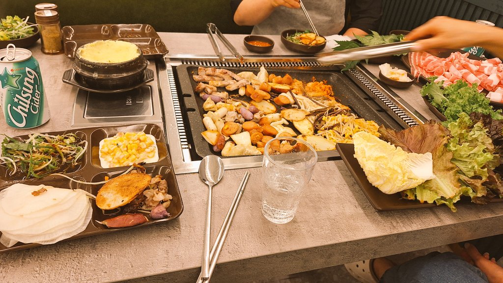 hryl_FD's tweet photo. 고기!!! https://t.co/nhC0wjch4F