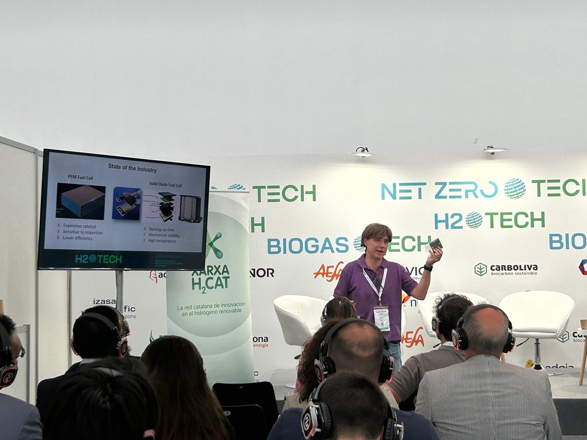 IREC_Energia's tweet image. 🗣Hoy, Marc Torrell nos ha hablado sobre pilas de combustible de óxido sólido #SOFC para movilidad, y las últimas innovaciones tecnológicas desarrolladas en el departamento @atlab15 de @IREC_Energia 
📍Foro @FeriaNetZero #H2Tech coordinado por @xarxaH2CAT 
#IRECevents