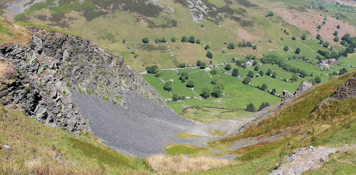 Uni of Nottingham Press Office (@uonpressoffice) on Twitter photo Abandoned lead mines are leaving a toxic legacy on Wales's farmland, wildlife and rivers - <a href="/aisartorius/">Dr. Andrea Sartorius</a> @Nottinghamvets writes @conversationUk 
ow.ly/rCwx50S9q1k Abandoned lead mines are leaving a toxic legacy on Wales's farmland, wildlife and rivers - <a href="/aisartorius/">Dr. Andrea Sartorius</a> @Nottinghamvets writes @conversationUk 
ow.ly/rCwx50S9q1k