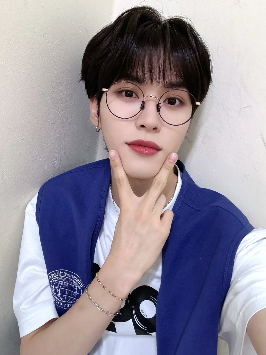 by_EPEX's tweet photo. [#아민]

💙🩵💙🩵💙

#EPEX #이펙스 #AMIN #아민 https://t.co/aQ3IOfa9wx