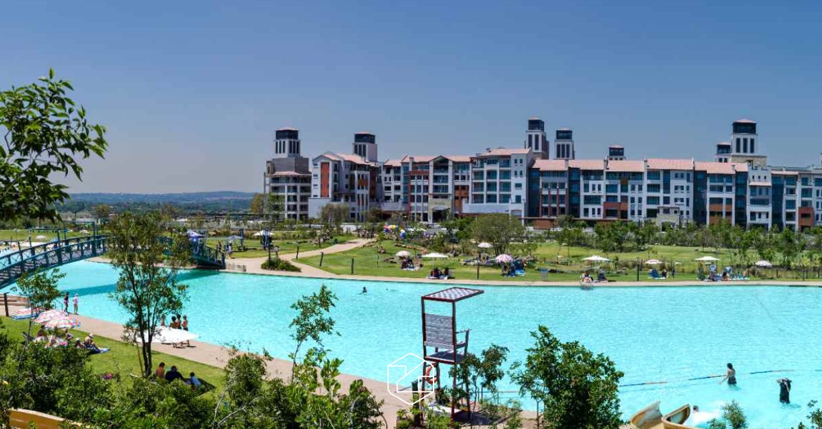 Urbantrendgroup's tweet photo. This pristine stand in Steyn City offers an exceptional opportunity to build your dream home in a setting that combines natural beauty with world-class amenities. 

📞 Brenden Harmse - 078 800 4630
📞 Sandra Harmse - 073 170 0105
📞 Jacqueline Ferns - 063 404 5044 https://t.co/VpWdisnYDB