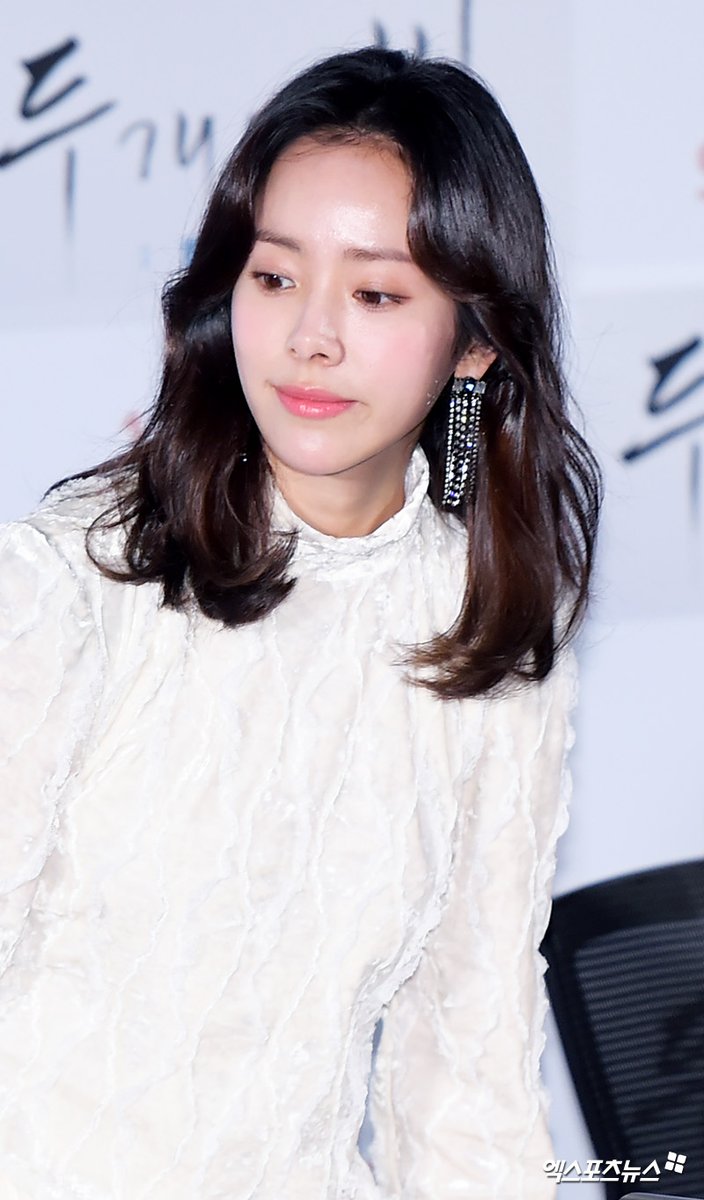 2017.12.21 영화 '두개의 빛 : 릴루미노' 특별 상영회 171221 한지민 원피스 #한지민 #HanJimin #ハン・ジミン #ハンジミン ⓒ spotv news ⓒ 엑스포츠뉴스Translate...