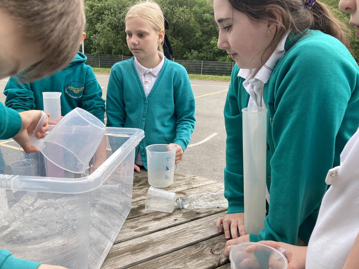 Dosbarth_7 (@ovpsmrshobbs) on Twitter photo Which container has the most capacity? We are looking at measuring in ml and litres. We would like to explore different containers at home too. <a href="/OgmoreP/">Ogmore Vale Primary</a> #article28 Which container has the most capacity? We are looking at measuring in ml and litres. We would like to explore different containers at home too. <a href="/OgmoreP/">Ogmore Vale Primary</a> #article28