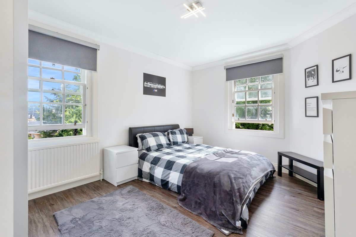 ForthResLetting's tweet photo. Stunning fully furnished 2 double bedroom property available in the centre of Stirling.  Morris Terrace is available for an immediate move in 🤩 https://t.co/AW79d1Fhbc