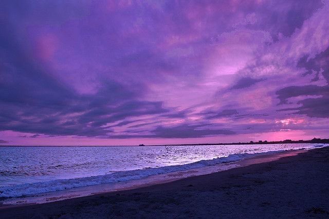 violettweets_'s tweet photo. ocean sunset. https://t.co/zaJxbzC8v6