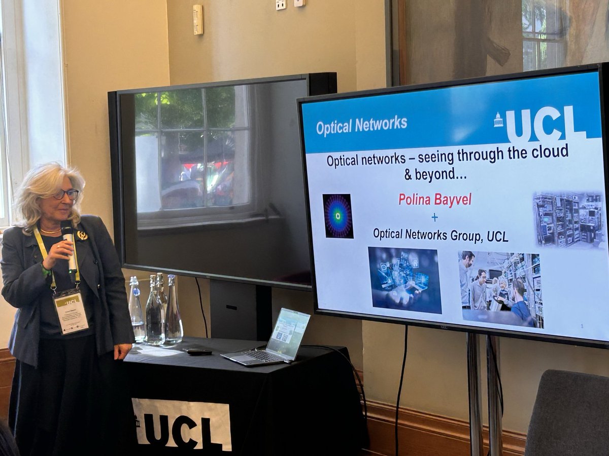 Polina Bayvel tweet media