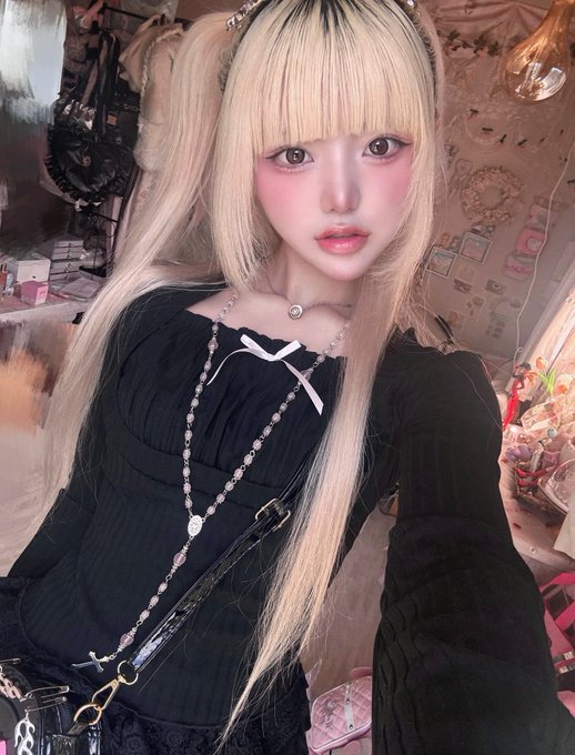 コスプレイヤー凸守たかねのTwitter画像1