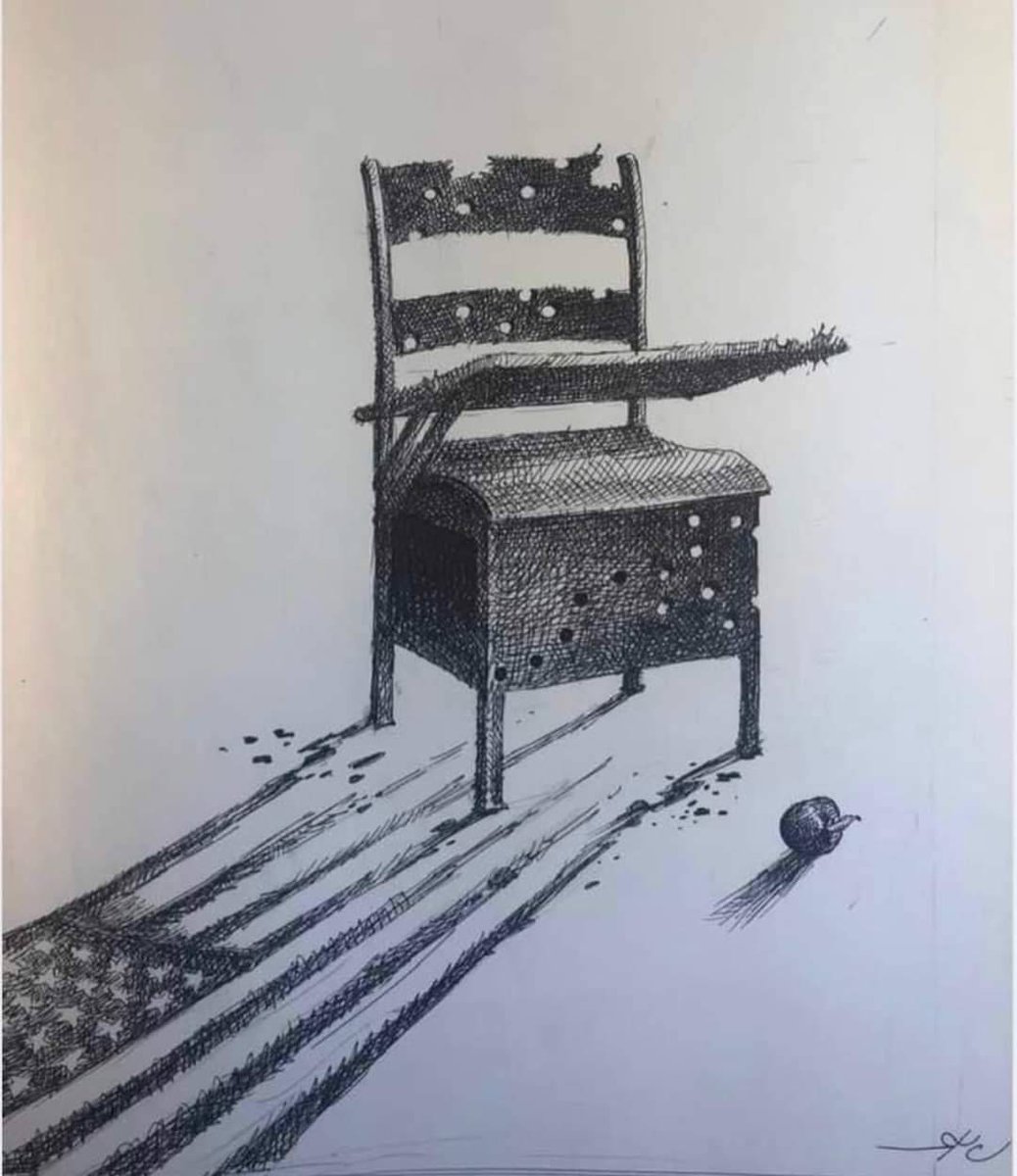 BlkHistStudies's tweet photo. The banning of certain BOOKS. But no banning of certain GUNS. Think about it people......😡 #unitedstatesofamerica #banningbooks #art https://t.co/qFr5FA3rr6