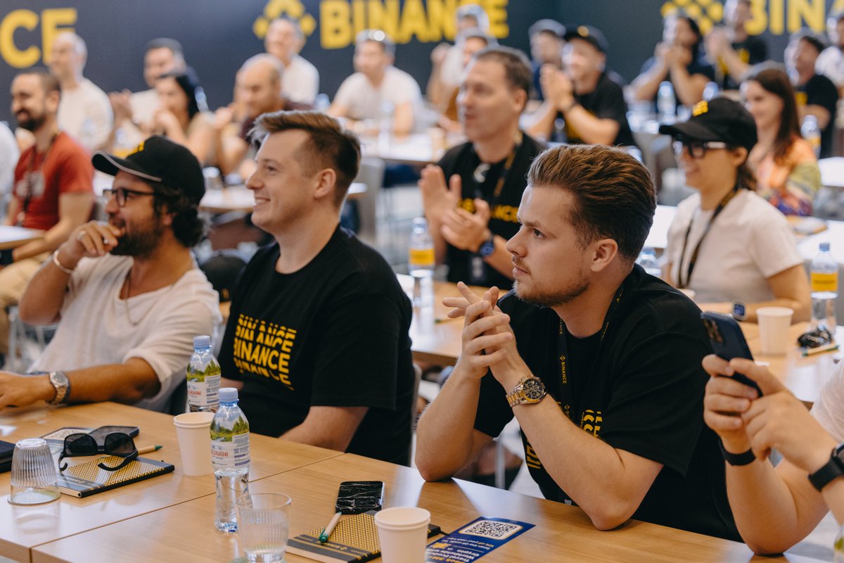 binance's tweet image. Collaborate &amp;gt; Innovate &amp;gt; Integrate 

Witness innovation in action with our CEE &amp;amp; CIS KOLs at #BinanceCampus!

Event highlights coming soon. 🤝