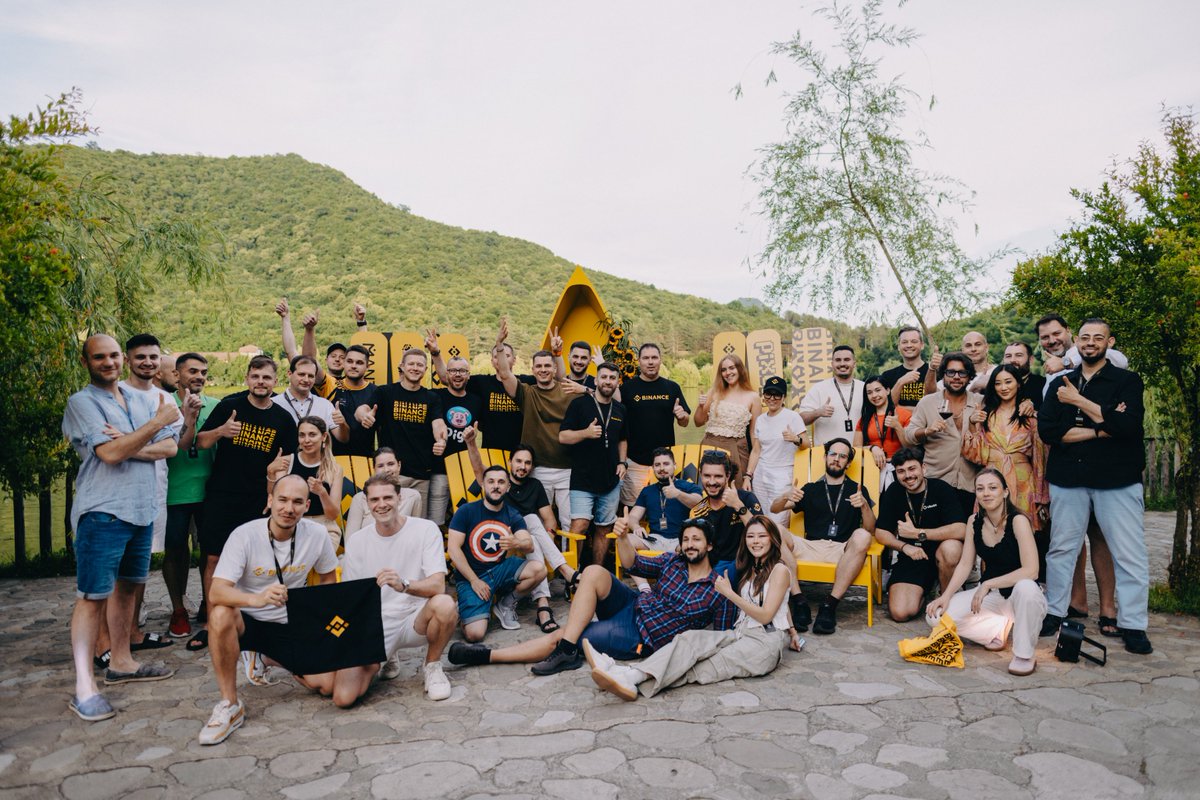 binance's tweet image. Collaborate &amp;gt; Innovate &amp;gt; Integrate 

Witness innovation in action with our CEE &amp;amp; CIS KOLs at #BinanceCampus!

Event highlights coming soon. 🤝