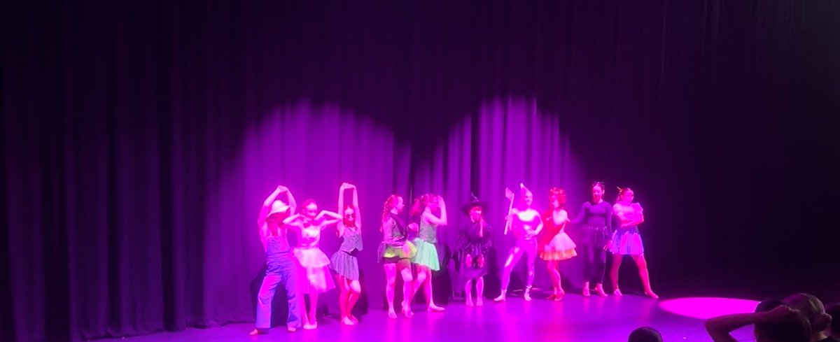 Miss Fullard tweet media