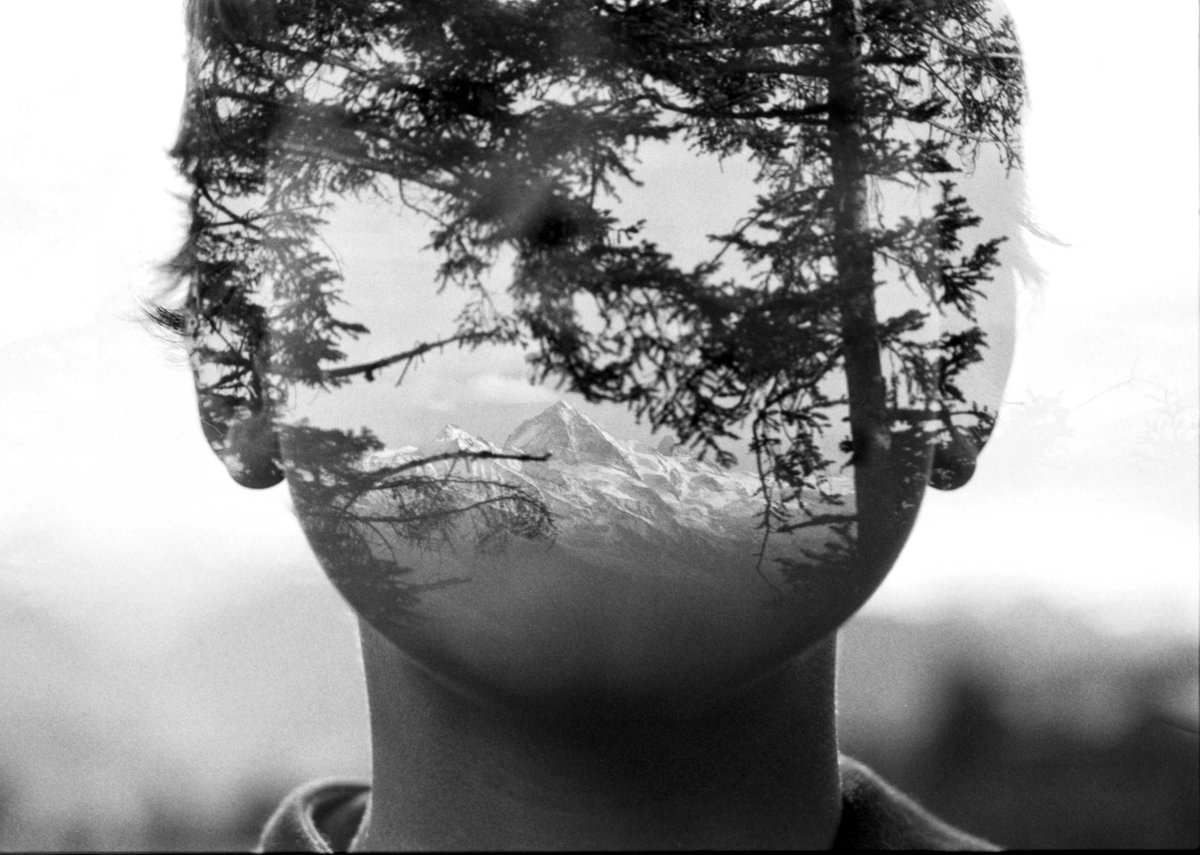 For our recent installment of our article series "Making a Moment" we welcome Stephanie (LomoHome: S-JI)  — a Lomographer  whose incredible work combines technical skill and a sense of intuitive playfulness. 

buff.ly/4e5Nolc