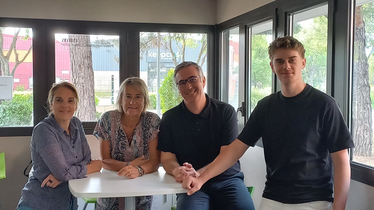 👔L’ équipe  s'agrandit !
Olivier CUINET nous rejoint au sein du HUB Sourcing Placement en tant que Chargé d’affaires - Expert en recrutement .
Il nous aidera à atteindre les objectifs du projet 𝗢𝗿𝗶𝗲𝗻𝘁𝗮𝘁𝗶𝗼𝗻 𝗱é𝗰𝗮𝗿𝗯𝗼𝗻𝗮𝘁𝗶𝗼𝗻 𝟮𝟬𝟱𝟬.