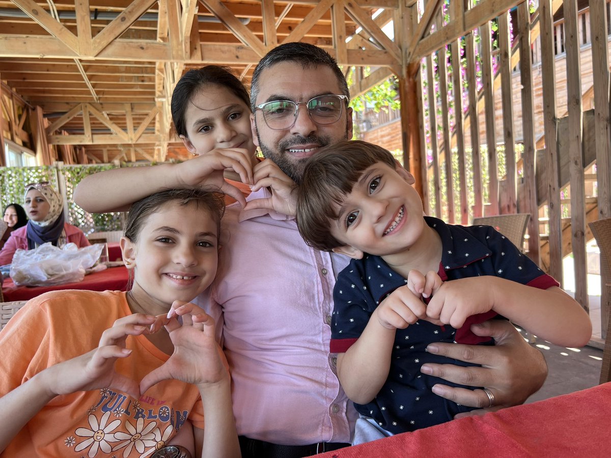 إسراء إبراهيم اليازوري (@israayazouri84) on Twitter photo يا رب ترجع الأيام الحلوة
والضحكة الحلوة
واللمة الحلوة
#نفتقدك <a href="/arantisi91183/">أحمد عبد العزيز الرنتيسي</a>
اللهم فرجاً قريباً 🥺 يا رب ترجع الأيام الحلوة
والضحكة الحلوة
واللمة الحلوة
#نفتقدك <a href="/arantisi91183/">أحمد عبد العزيز الرنتيسي</a>
اللهم فرجاً قريباً 🥺