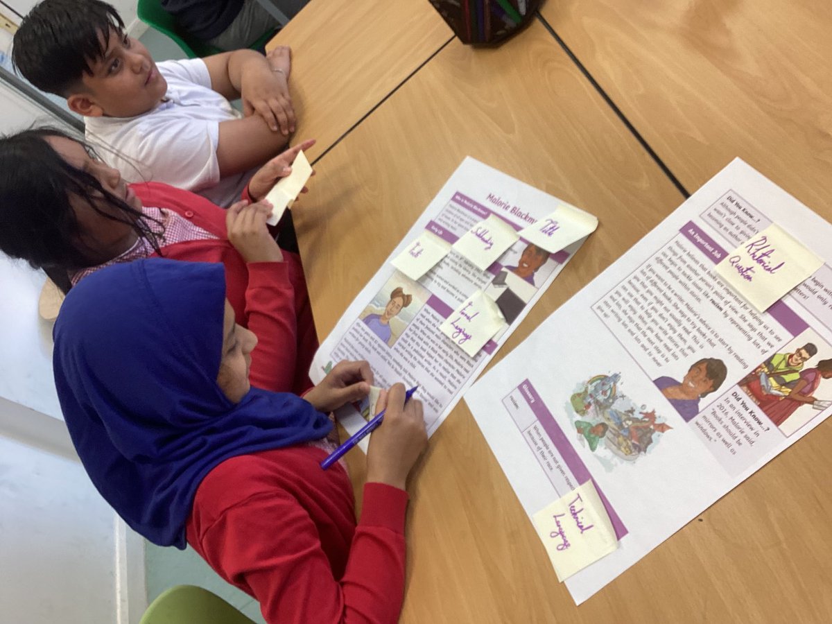 MayflowerSch's tweet photo. In Hockney Class, we have been finding out several key features of a non-chronological report, such as title, sub-title, facts, technical language, interesting facts, formal language, paragraph, conjunction.
#Non-ChronologicalReport #HockneyClass #Year5 #UKS2 https://t.co/OoryB9tHI7