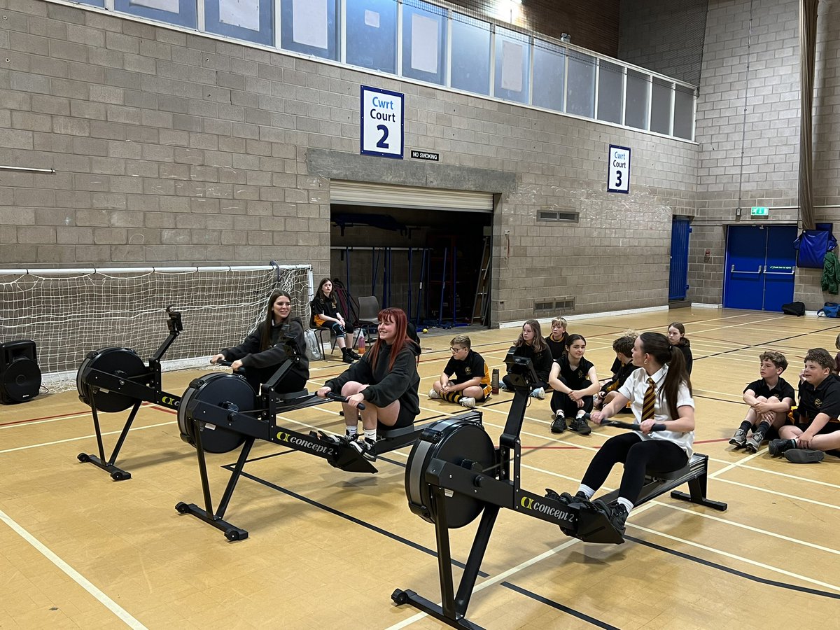 Good start to ⤵️

𝙃𝙚𝙧 𝙄𝙚𝙘𝙝𝙮𝙙 🏴󠁧󠁢󠁷󠁬󠁳󠁿 𝙒𝙚𝙡𝙡𝙗𝙚𝙞𝙣𝙜 𝘿𝙖𝙮 𝙬𝙞𝙩𝙝 𝙔7 
Y7s even had a helping hand from some Year 11 pupils! 🫡

<a href="/RCCSMissWatkins/">Miss Watkins</a> | <a href="/RiscaCCS/">Risca CCS</a> 💪🏼