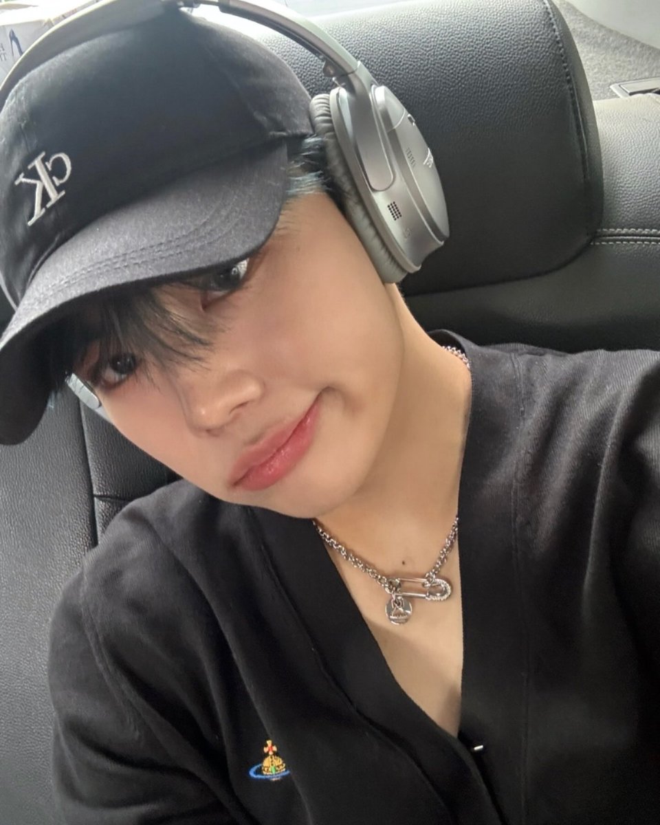 parkgw__'s tweet image. 240605 ZB1 인스타그램 #박건욱  

[ Let’s go picnic🍀]