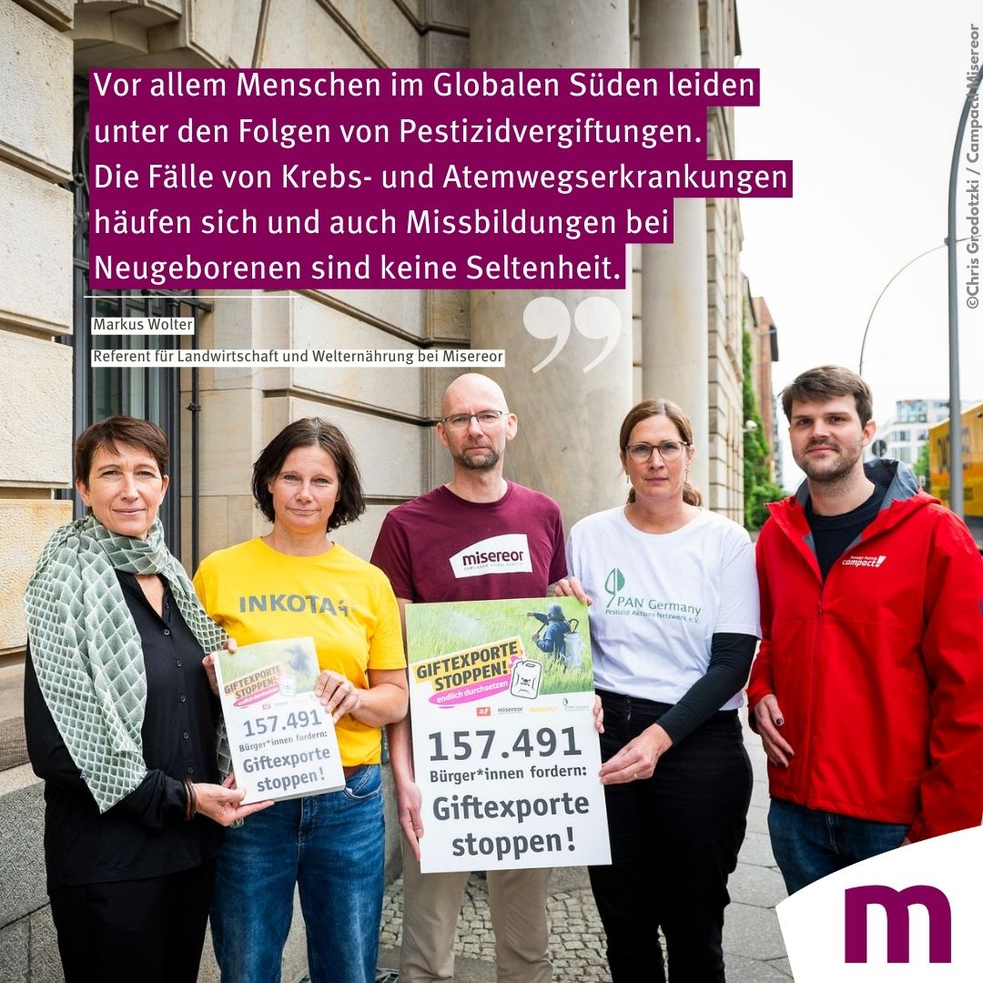 Es reicht: Ein ‘Weiter so‘ schadet Mensch und Umwelt. #Deutschland muss diese menschenverachtende Praxis beenden und den Export verbotener #Pestizide stoppen.
#GiftexporteStoppen #Nachhaltigkeit #Gesundheitsschutz
@bmel Zur Gemeinsamen Pressemitteilung➡misereor.de/presse/pressem…