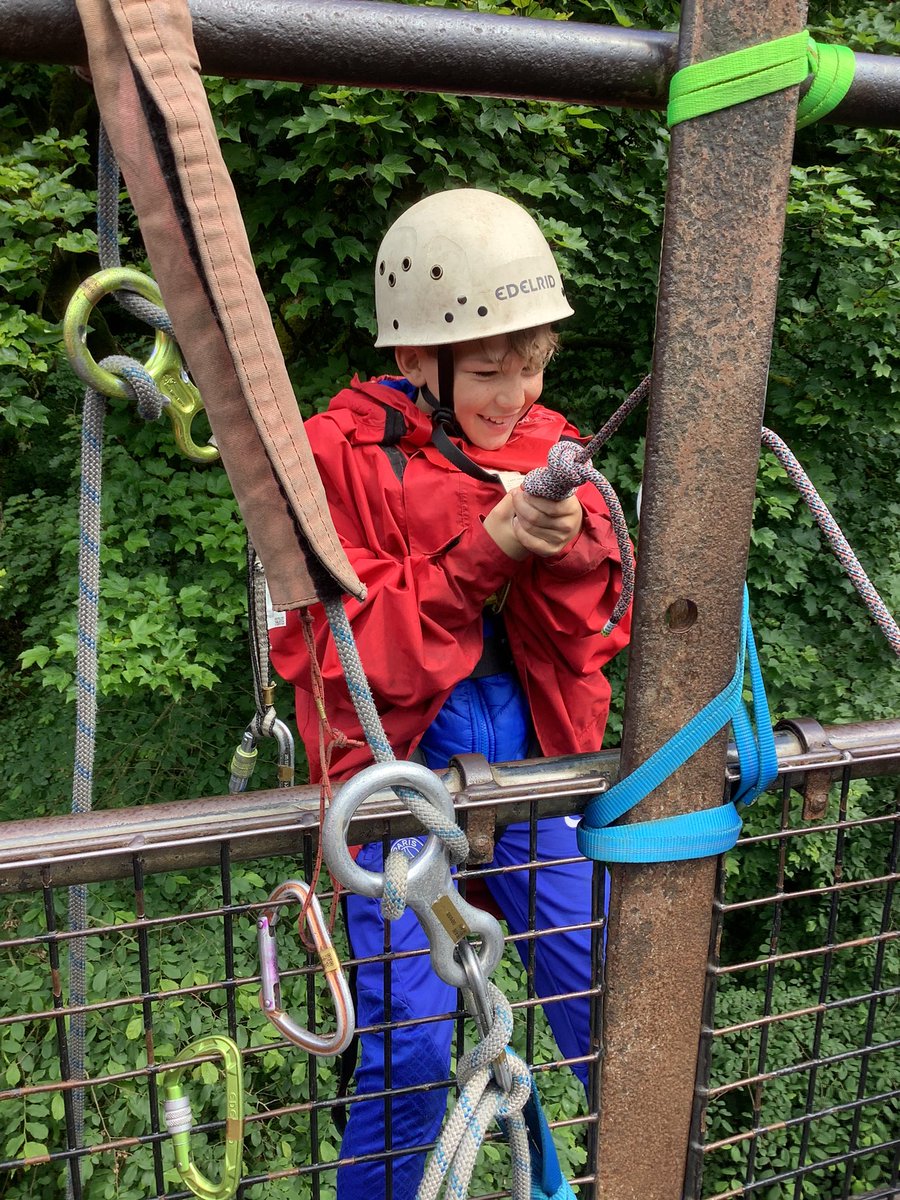 Final day abseiling… we have all shown such bravery, resilience and have encouraged all our friends, what a team! 🤩

<a href="/MissEcclestonLW/">Pine Tree Class</a> <a href="/LadywoodKH/">Ladywood Primary and Nursery School</a> <a href="/embarkfed/">Embark Federation</a> <a href="/YHAOfficial/">YHA England & Wales</a>