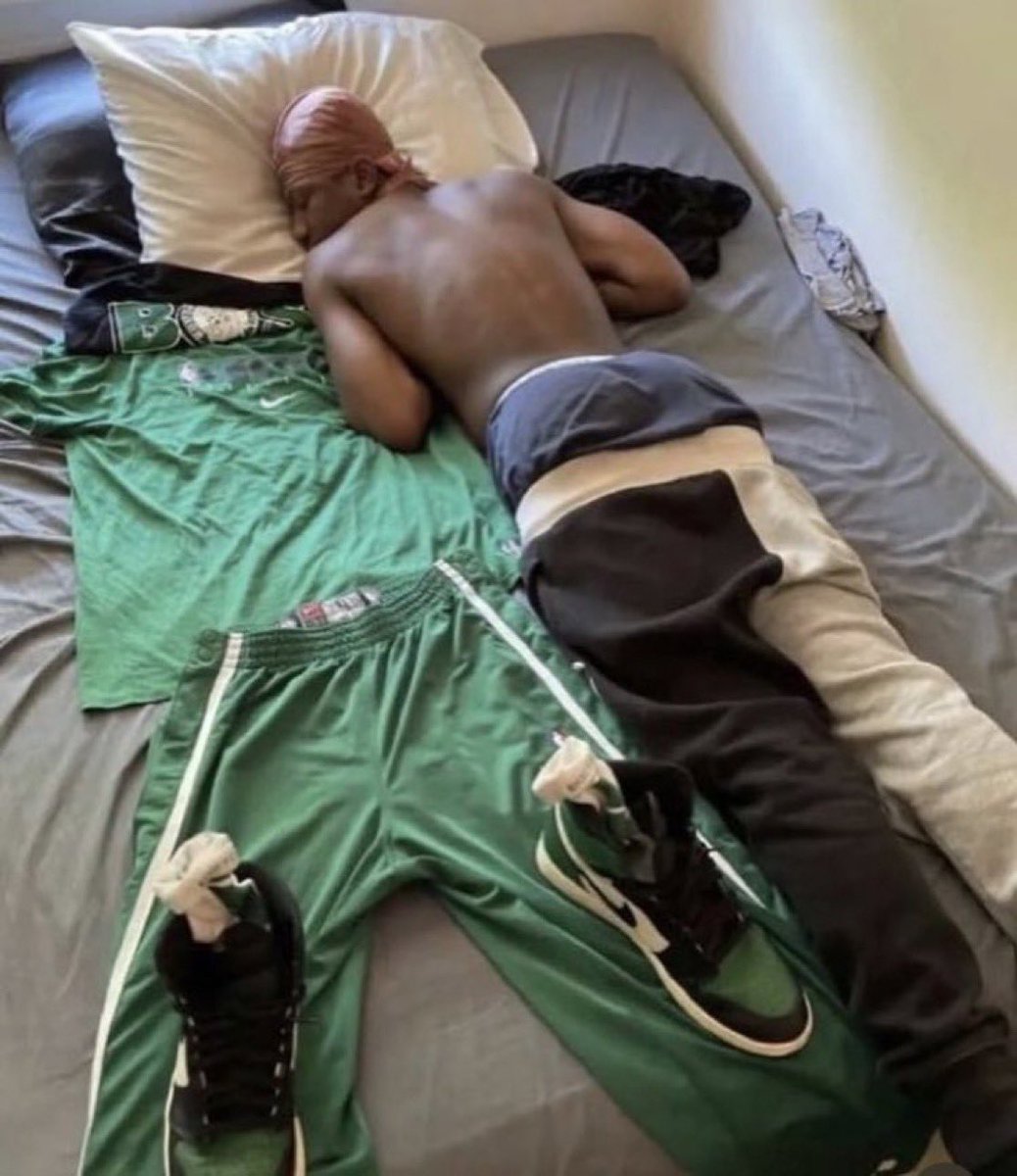 One more day until the NBA Finals! This gonna be me going to sleep tonight😂 #DifferentHere