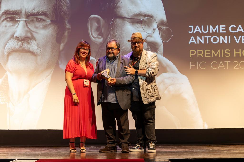 🎬 <a href="/AntoniVerdaguer/">Antoni Verdaguer</a> i Jaume Cabré, Premi Honorífic del <a href="/FICCAT/">Festival FIC-CAT</a> 2024 

monterrassa.cat/cultura/antoni…