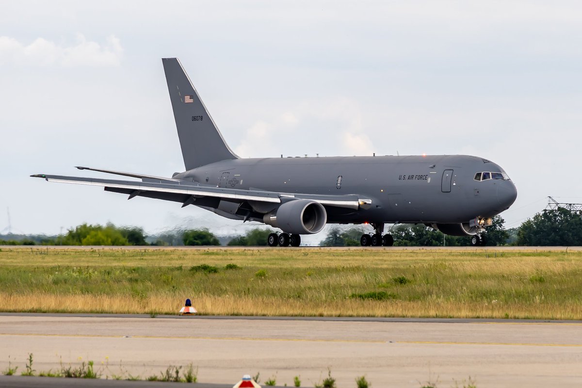 FlightIntl's tweet photo. We are at ILA Air Show 2024 in Berlin.
Follow International Flight Network and our reporters @SpieleWERT and @MattGrffn for updates and photos from the airshow.
#ila24 #avgeek https://t.co/abbDU8fXGM