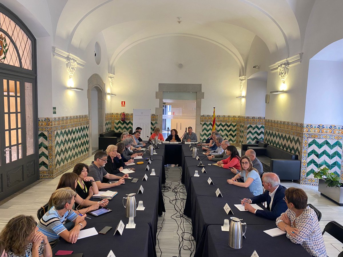 🔵 El Consell Assessor del futur Campus Salut de la 
Regió Sanitària de Girona s’ha reunit per fer balanç de:

✔️ Les actuacions fetes fins ara;
✔️ Les properes passes a seguir.
