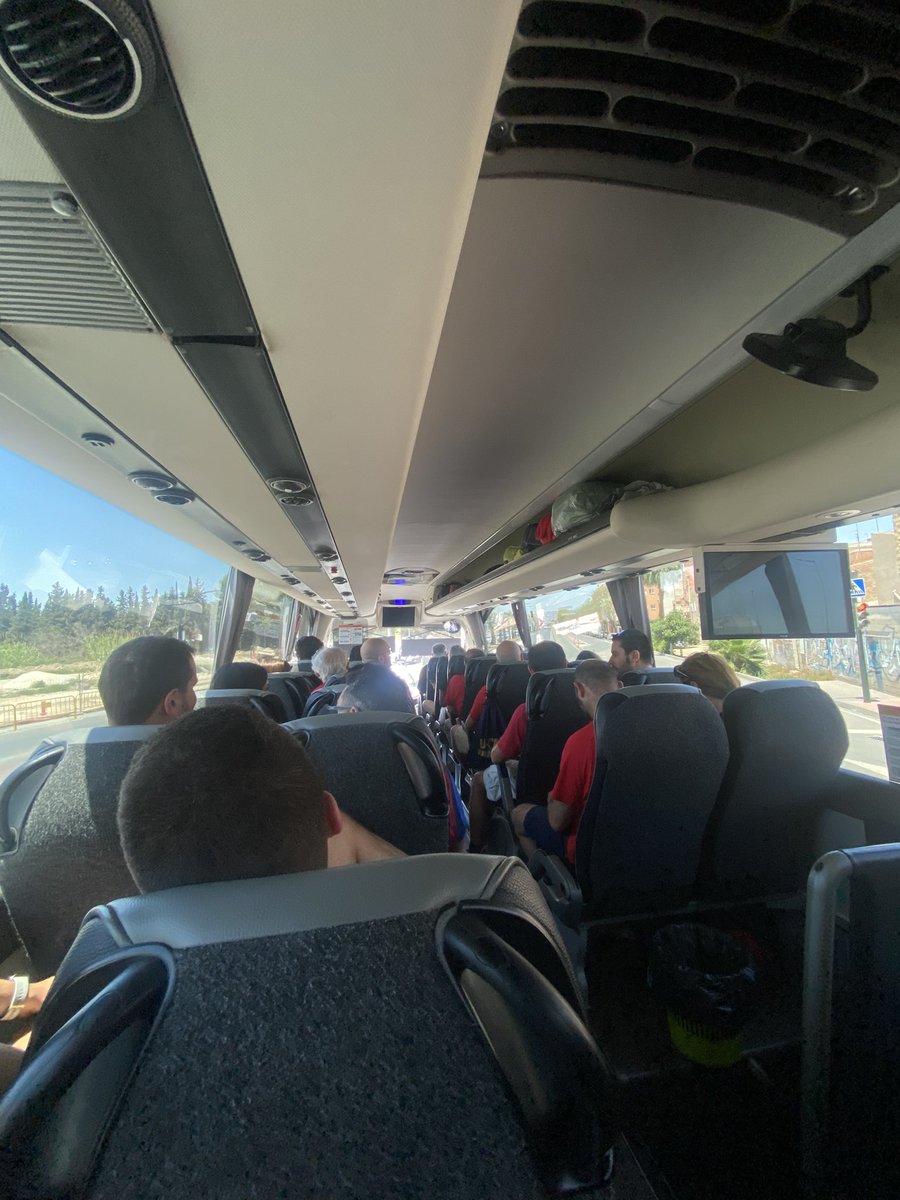 Pablo Fuentes (@pablofuent3ss) on Twitter photo 🚌¡El bus con 50 de los 100 aficionados que animarán al <a href="/UCAMMurcia/">UCAM Murcia</a> ya está de camino a Málaga!
#LaGesta 🚌¡El bus con 50 de los 100 aficionados que animarán al <a href="/UCAMMurcia/">UCAM Murcia</a> ya está de camino a Málaga!
#LaGesta