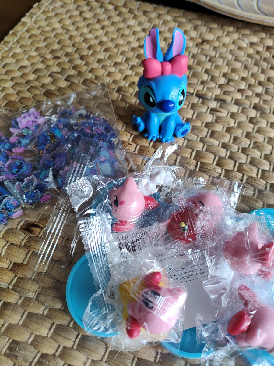 Han llegado cositas nuevas para llaveros y pirámides!!! Quieres personalizar la tuya? Ponte en contacto conmigo sin compromiso ☺️ y hablamos! 🪄