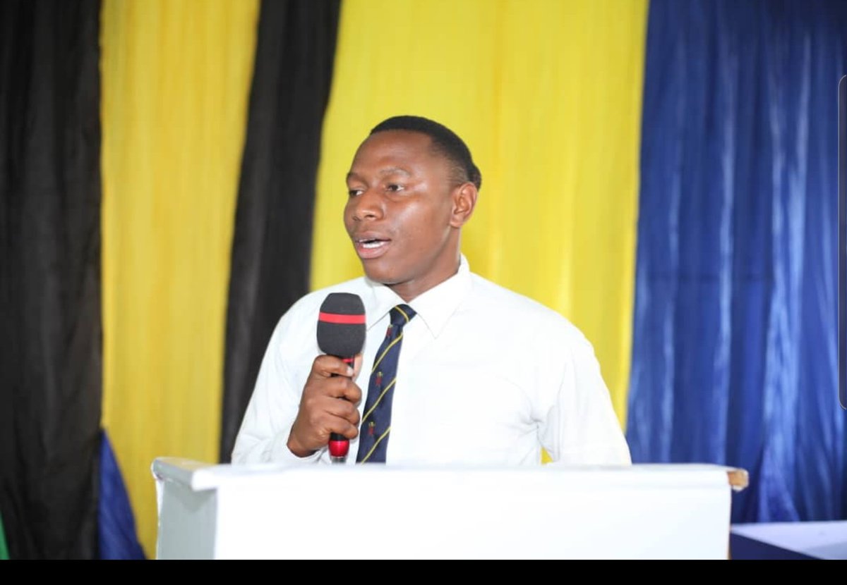 MoverAnderson's tweet photo. Ukosoaji unaweza kukusaidia kuona unapofeli na madhaifu kwa hiyo usichukie bali utumie kama njia ya kujijenga ili uwe bora zaidi katika kile unachokifanya.USIUKWEPE UKOSOAJI! https://t.co/cozLmZFQWO