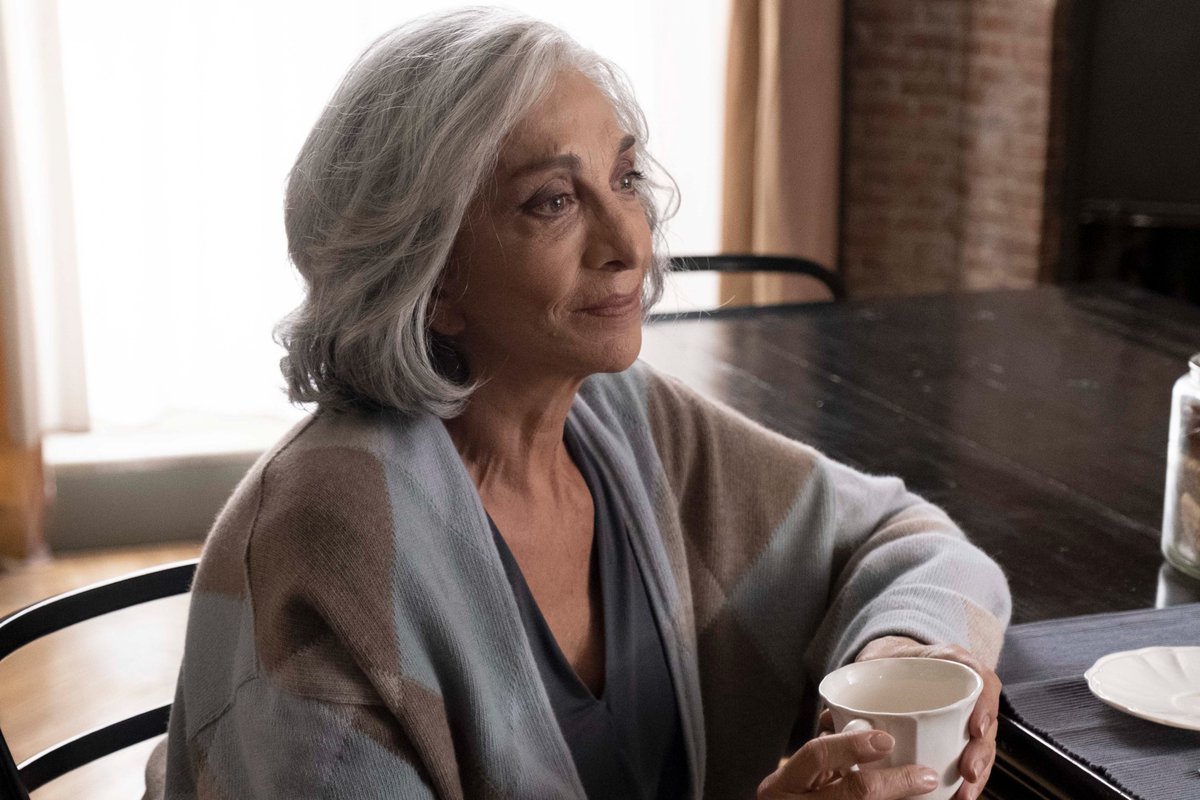 luckyredfilm's tweet photo. Quattro straordinari interpreti per #DallAltoDiUnaFreddaTorre, il film di Francesco Frangipane dal 13 giugno al cinema: #VanessaScalera, #EdoardoPesce, #AnnaBonaiuto e #GiorgioColangeli.
Scopri il film: https://t.co/wOFqFPRxoV https://t.co/9MmjcGJ9Oz