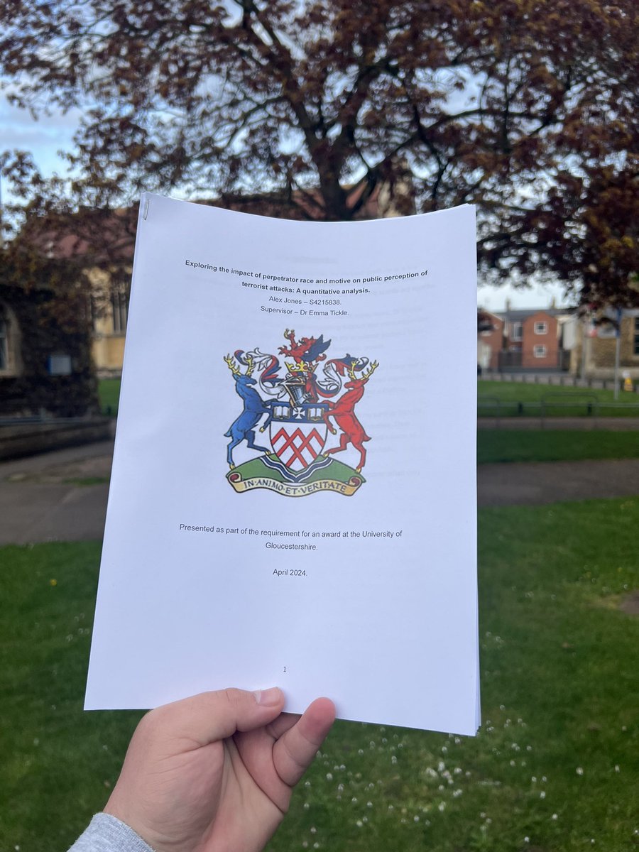 Alex 🦖 tweet media