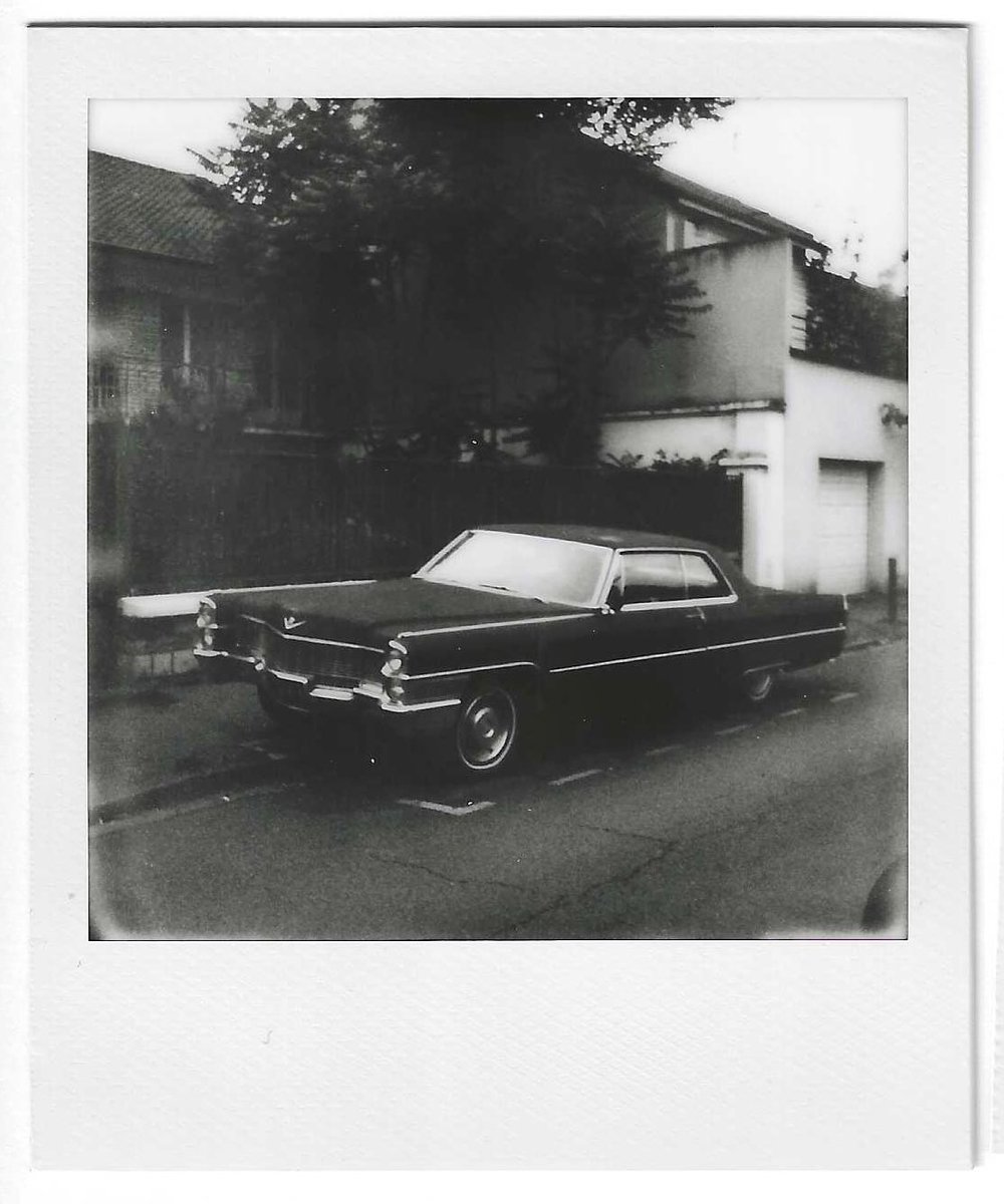 Cadillac. Maison Alfort. Paris #cadillac #paris