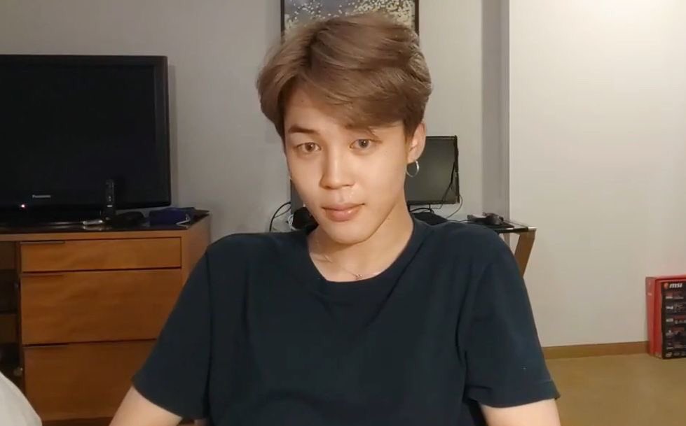 latterimo's tweet image. ⠀                𝐚𝐫𝐢𝐬𝐭𝐨𝐧 —— !!!
                   
⠀                LIKE / RT to be mutuals.

⠀