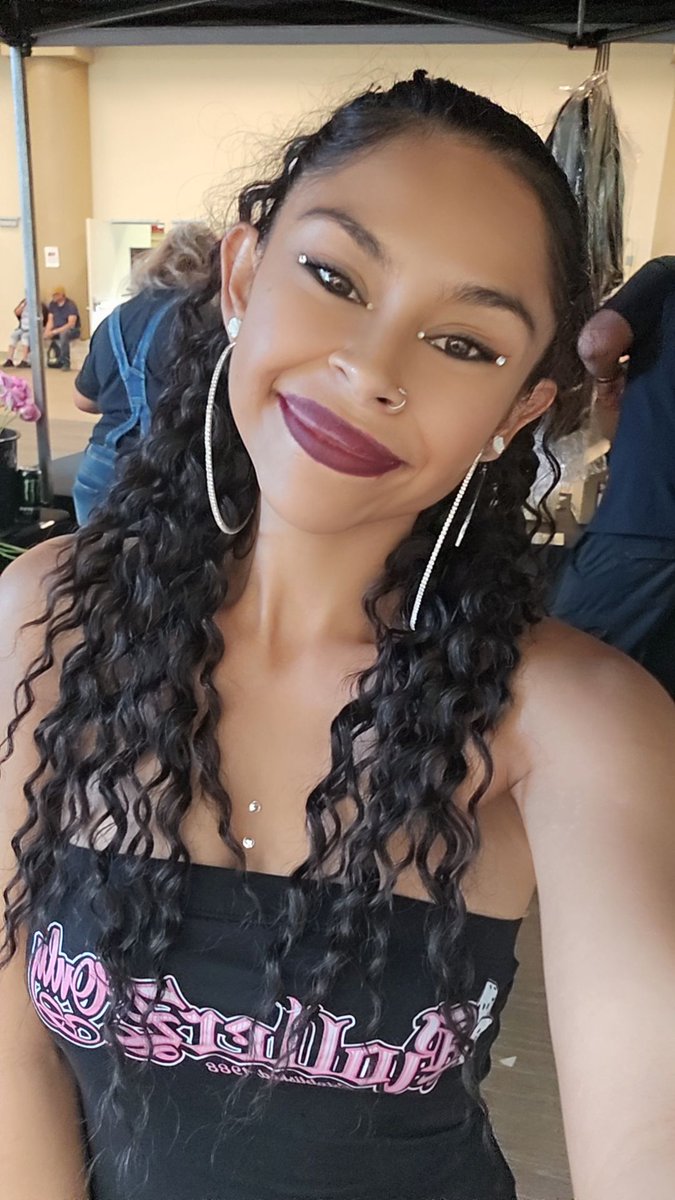 505BabyDoll505's tweet photo. “Queens don't wait for opportunities, they create them.”🙌✨️

#model #modeling #modelife #previewmodels #modelmangement #scouting #find #babydoll505 #Albuquerque #newmexicotrue #vibes #networking #supershow #lowridercommunity #Chula #lowriderlifestyle #explore #explorepage https://t.co/yegfK0qTDg