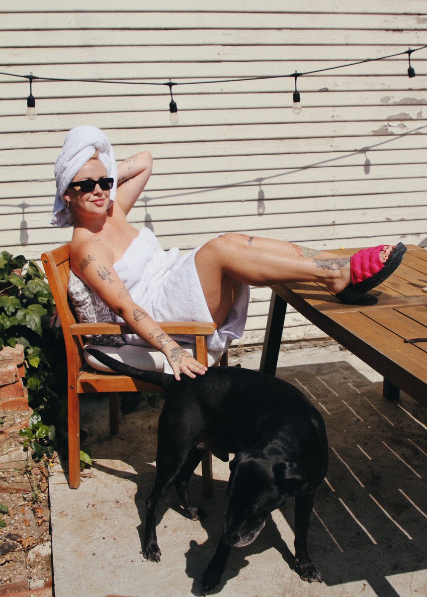 Alt girl summer in the Pink Puff Heart Sandal 💕