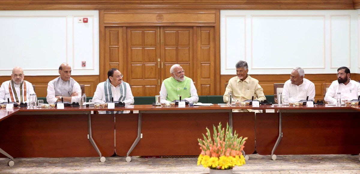atulseth911's tweet photo. आदरणीय प्रधानमंत्री श्री नरेंद्र मोदी जी को लगातार तीसरी बार सर्वसम्मति से एनडीए का नेता चुने जाने पर हार्दिक बधाई...💐
     #जय_श्रीराम 🙏🏻🚩

@narendramodi https://t.co/L18oI0CuZM