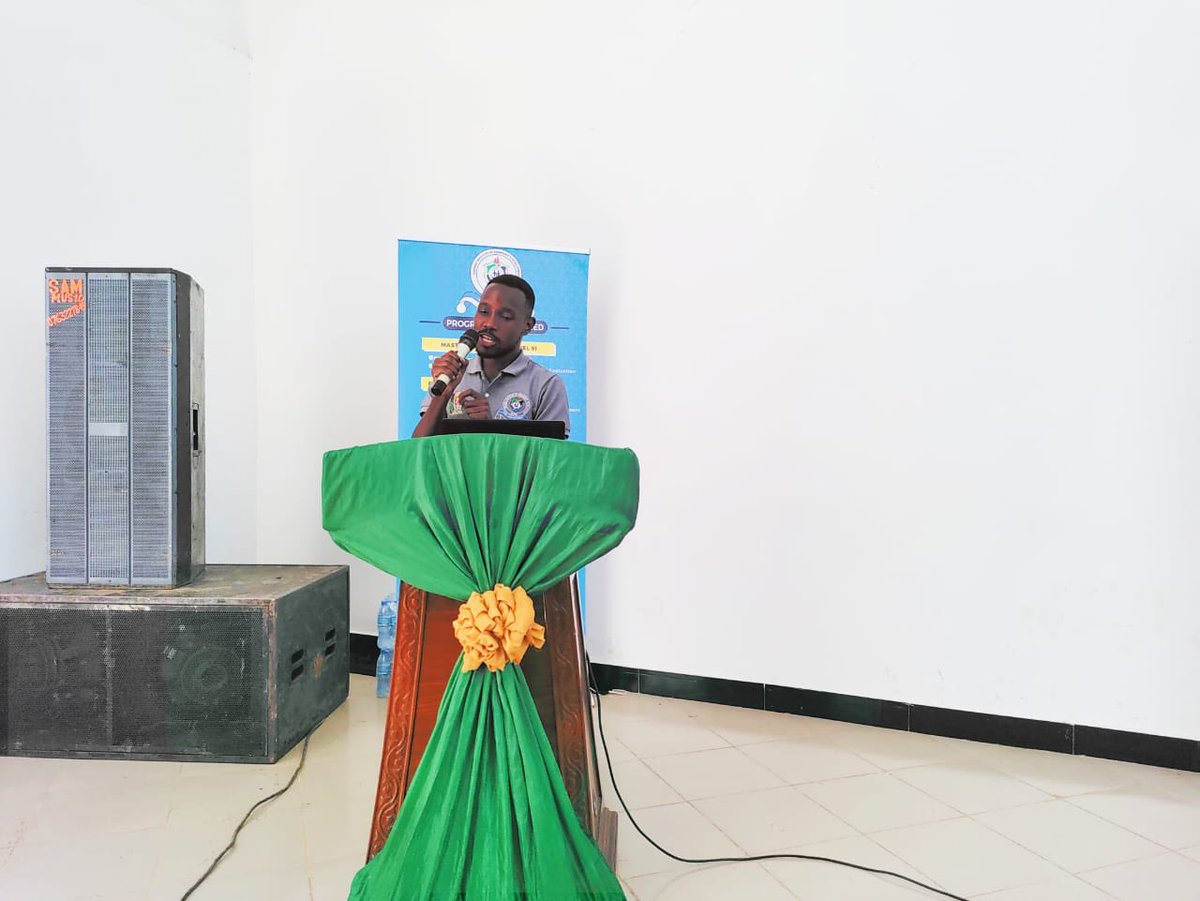 GwakiPrince's tweet photo. Today (World Environment Day), I was honored to present on PHE Integration in Land Restoration in front of Arumeru’s District Commissioner, Local Government authorities, National Environmental Management Council and other stakeholders in Arusha region.
@Afidep #BUILDProject https://t.co/yhdOJDRy71