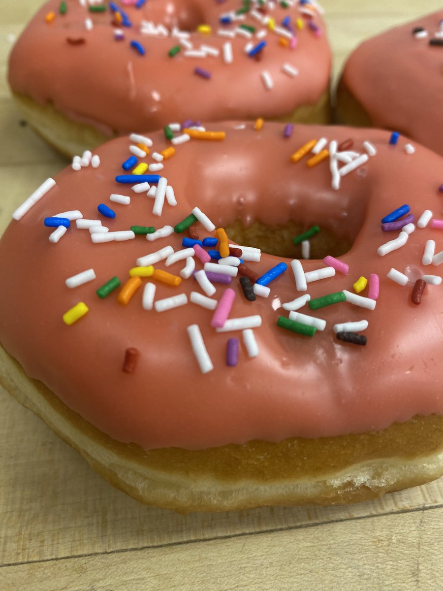 zoltrisound's tweet photo. DOH! Classic Homer Donut for National Donut Day June 7th,2024 (Friday). Friends make their friends’ day with donuts! #nationaldonutday2024 #donutmillreddeer https://t.co/Tr4tVwOCFH
