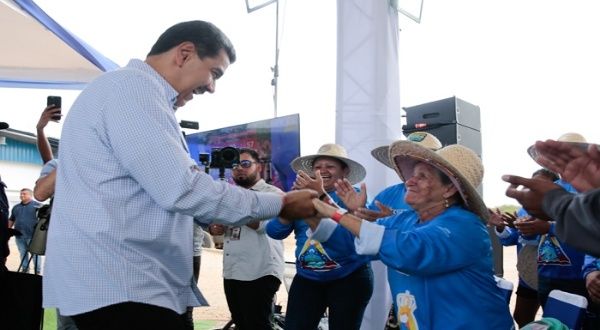 Presidente de Venezuela supervisa avances del sector pesquero y acuícola dlvr.it/T7tBqD