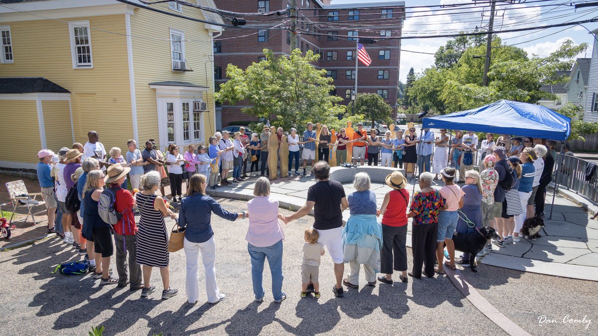 BlackHeritageNH's tweet photo. This Juneteenth, let's come together as a community to celebrate diversity, unity, and resilience. By acknowledging our shared history and standing in solidarity with one another, we can build a more inclusive and equitable society for all. #BHTNH #Juneteenth #Unity #Solidarity # https://t.co/putdPVzUJw